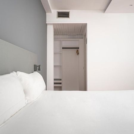 Hotel Alda Centro Хіхон Екстер'єр фото