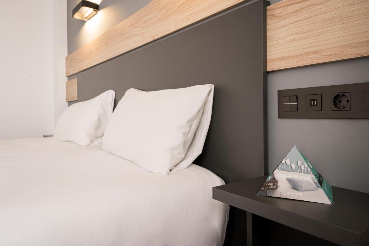 Hotel Alda Centro Хіхон Екстер'єр фото